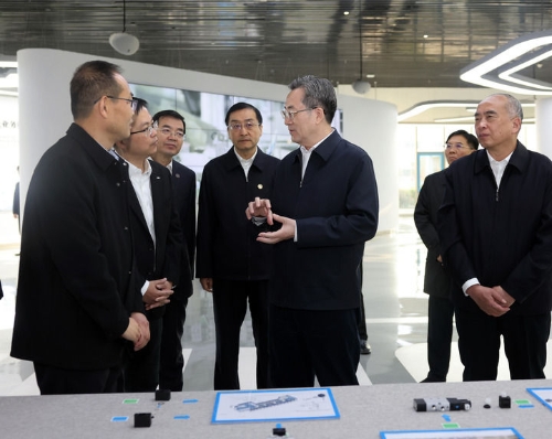 丁薛祥在山东和河北调研时强调 确保“十四五”规划圆满收官 为“十五五”开局起步打好基础1.jpg